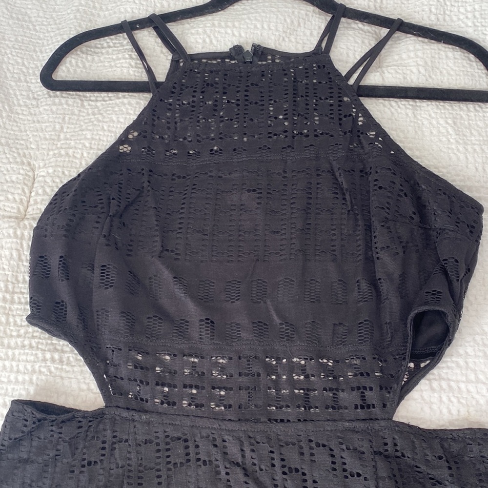 Black cut out express dress - Picture 2 of 5